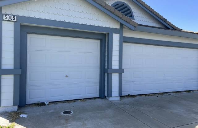 5009 Shipwheel Dr photos photos