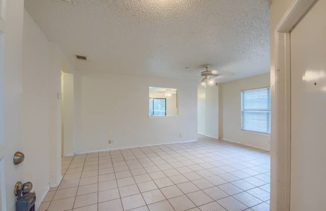 *COMING SOON* 2-Bedroom Home with Spacious Fenced Backyard & Garage! Gallery 4