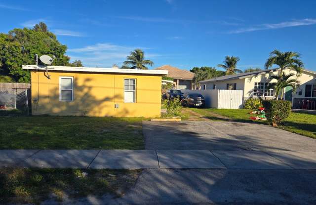 620 Northwest 9th Avenue photos photos