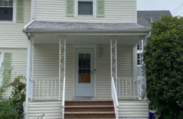 47 Woods Rd - 47 Woods Road, Passaic County, NJ 07424