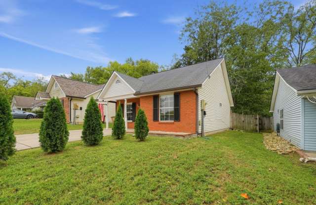 Charming 2BR House in Nashville Adjacent to a Peaceful Park Gallery 4