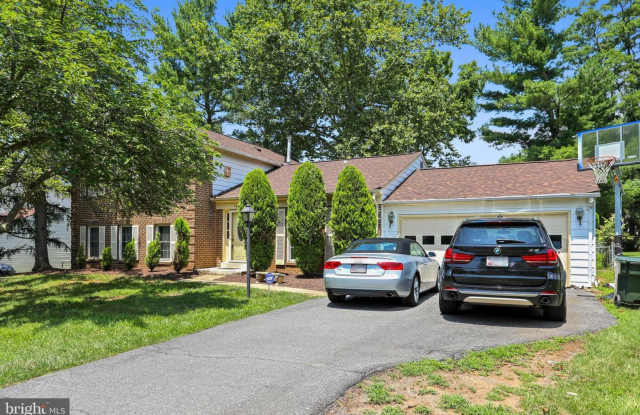 Renovated 6 bedroom/3.5 bath home in Winston Churchill school district. photos photos