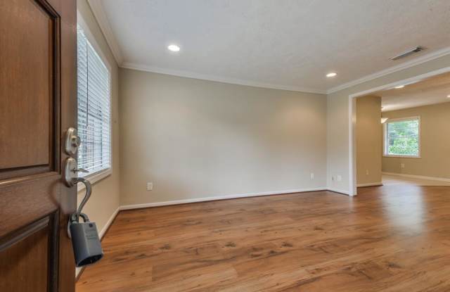 5746 Firenza Drive Gallery 4