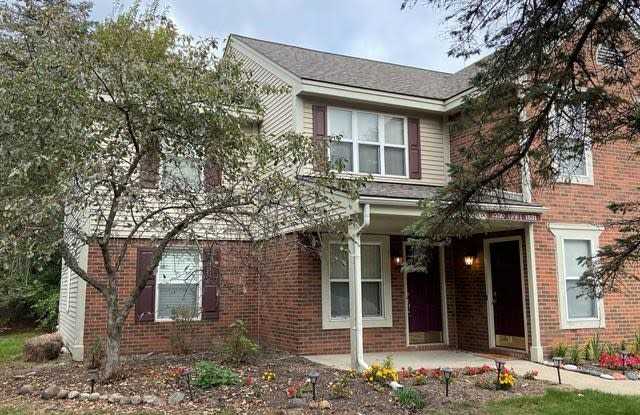 1530 PORTER Circle - 1530 Porter Circle, Rochester Hills, MI 48307