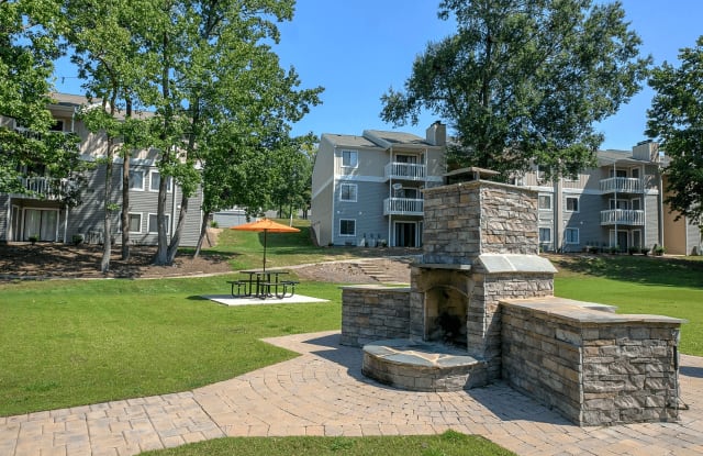 Affordable Housing - Eastchester Ridge Apartments Gallery 4