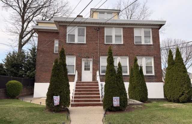 536 Lake Ave photos photos