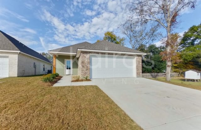 7926 Hendrick Drive - 7926 Hendrick Drive, Old Jefferson, LA 70817