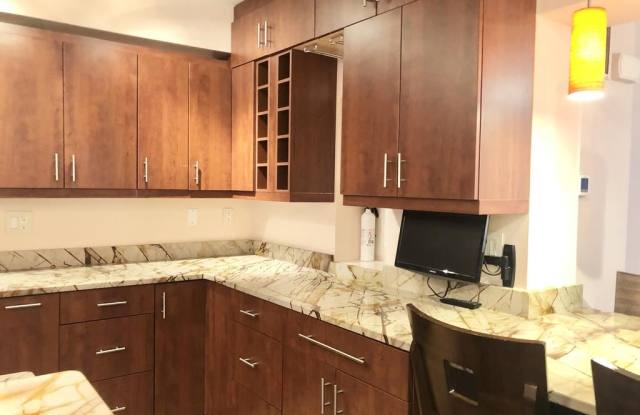 1830 18th St NW APT D Gallery 3