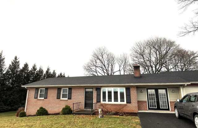 Beautifully Renovated Single-Family Ranch – 3 Beds, 2 Baths photos photos