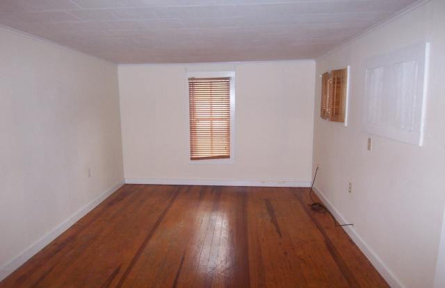 ****1711 Henry - Pineville off Claiborne St. - 1711 Henry Street, Pineville, LA 71360