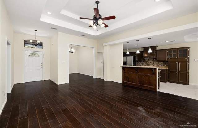 1022 Tanglewood Drive Gallery 2