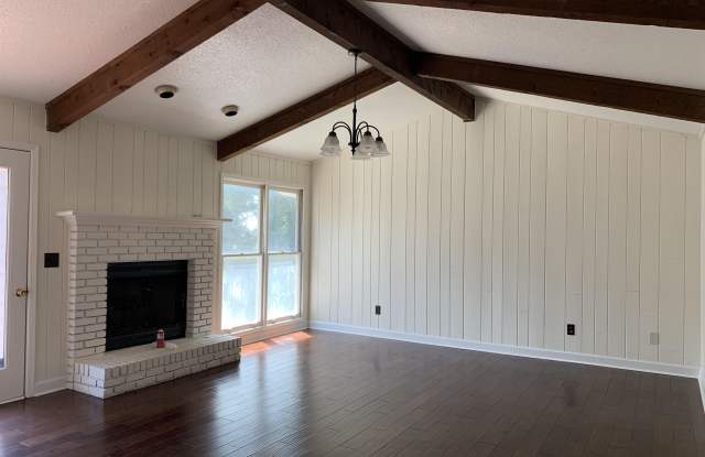 134 WOODBURY DRIVE photos photos