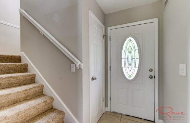 6734 Bakersfield Dr Gallery 3