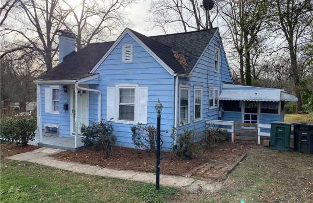 1216 Ford Street Gallery 3