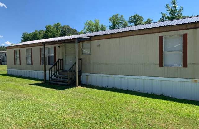 Available Now - Spacious 2 Bedroom + Bonus Room, 2 Bath Mobile Home Gallery 3