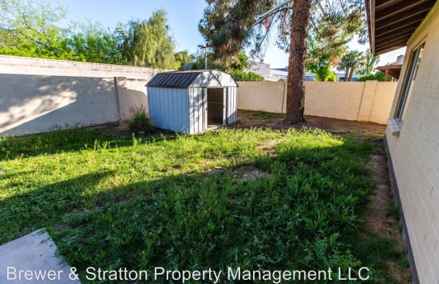 1541 E McNair Dr - 1541 East Mcnair Drive, Tempe, AZ 85283