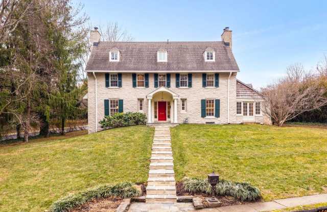 214 ROBERTS Road photos photos