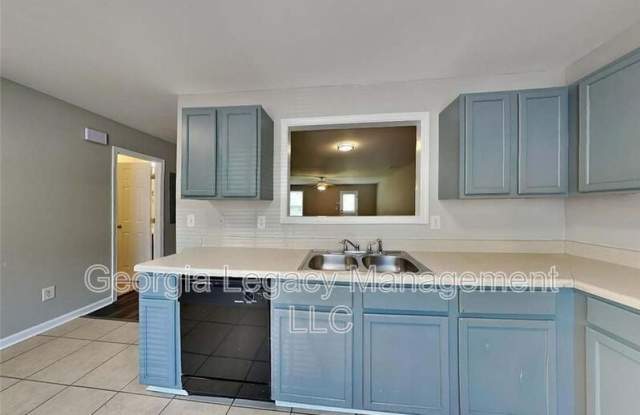 407 Maple Way Gallery 3