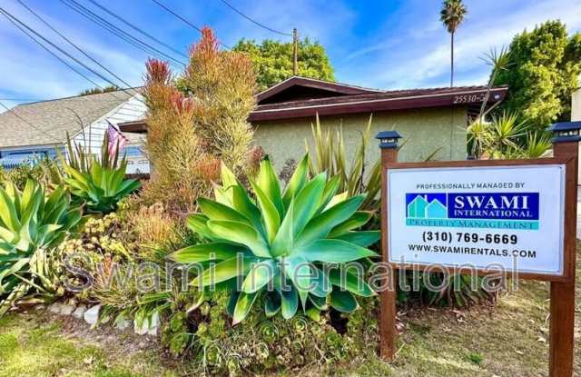 25532 1/4 Oak St. photos photos