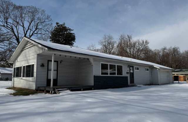 555 S Airwood Ave photos photos