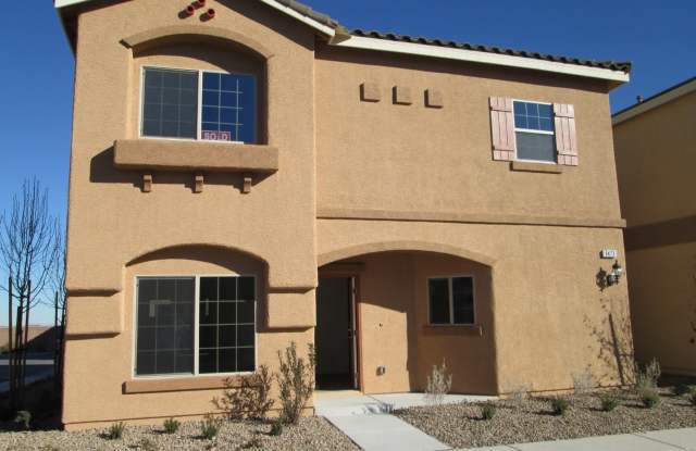 BEAUTIFUL 2,145 SQ FT HOME, 3 BEDROOMS, 2.5 BATHROOMS, GATED COMMUNITY LOCATED IN SOUTHWEST photos photos
