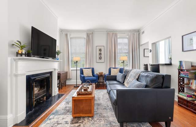 24 E Macon St photos photos