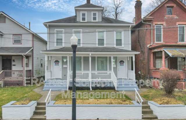 741 E Mound St photos photos