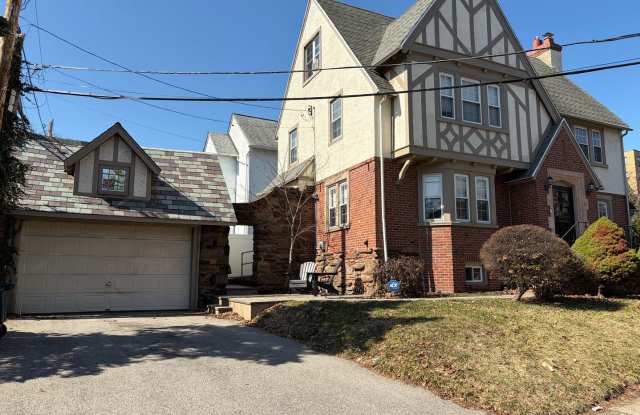 Elegant 3 Story Brick Corner Property Now Available Gallery 3