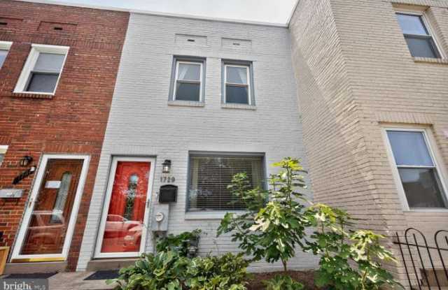 1729 F St Ne Gallery 1