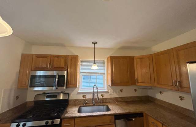 Beautiful 4 Bedroom house in Marlborough! Gallery 4
