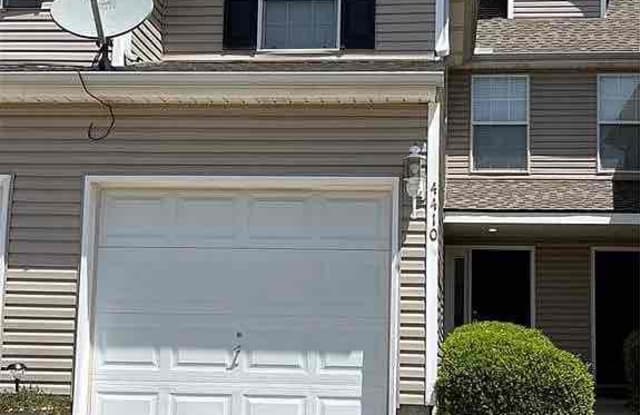 4410 NE 83rd St - 4410 Northeast 83rd Street, Kansas City, MO 64119
