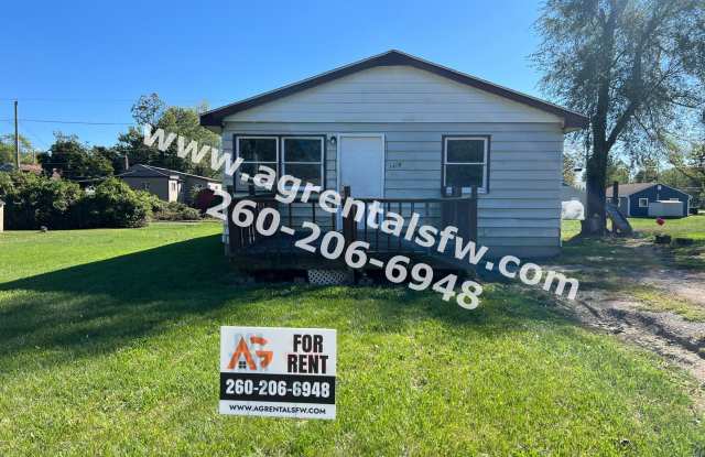 4 Bedroom House - 3418 Schele Avenue, Fort Wayne, IN 46803