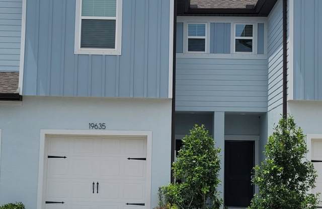 The Towns of Oakstead photos photos