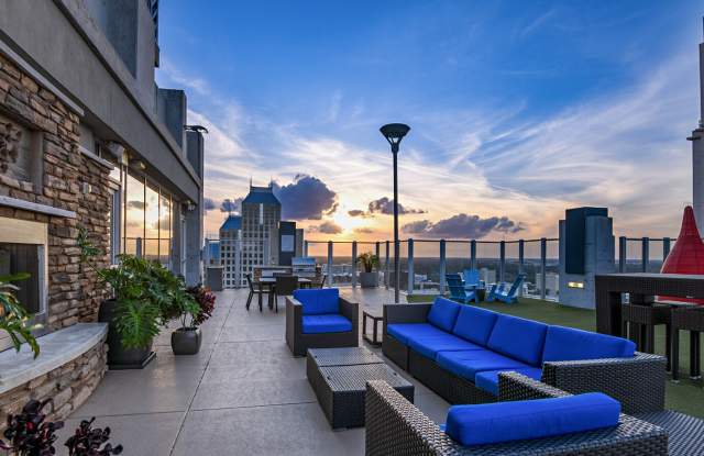 SkyHouse Orlando Gallery 4