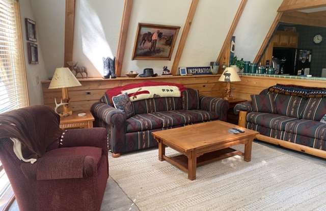 2 Bedroom 2 bath Mountain Chalet close to Big Mountain Gallery 4