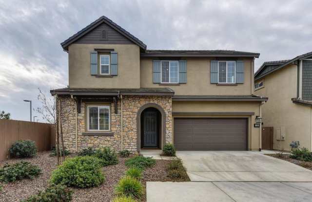 beautifully maintained 3-bedroom, 3-bath, 1,954 sq ft in Sacramento Gallery 1