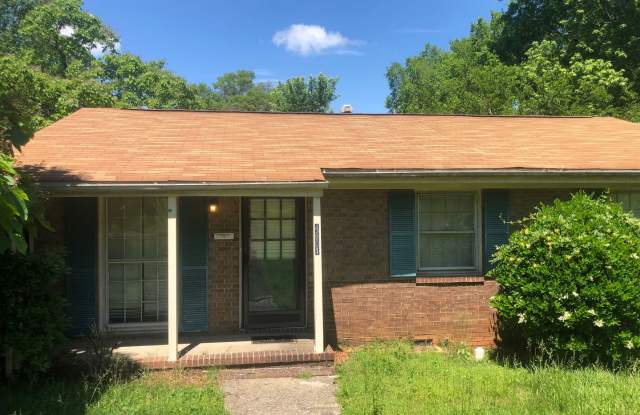 Awesome Windsor Park location near the Plaza, NODA and Uptown Charlotte photos photos