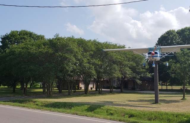 4610 HAECKERVILLE RD - 4610 Haeckerville Road, Cibolo, TX 78108