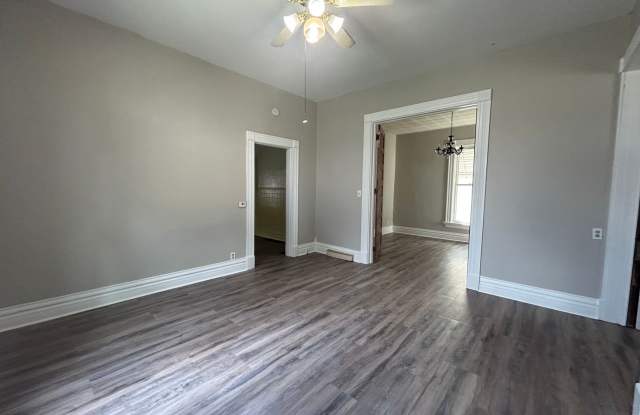 SUBLEASE: 2 Bedroom 1 Bath House Available in Connersville Gallery 3