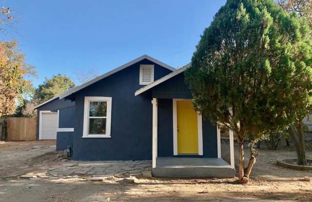 Spacious 3 bedroom 1 bath photos photos