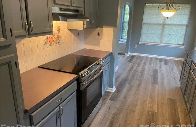 5827 Amity Springs Drive Gallery 3