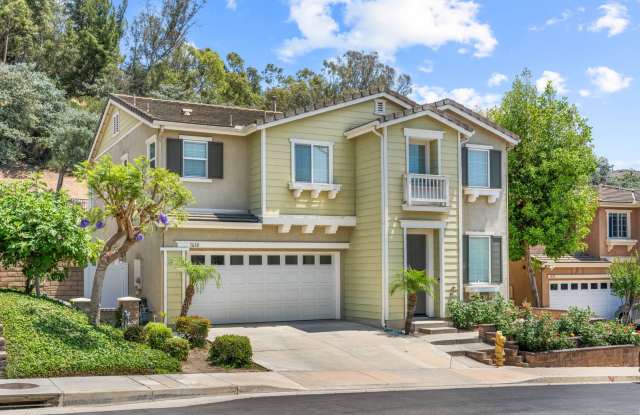 Spacious 3BR + Loft in Gated Parkwest, West Covina Gallery 1