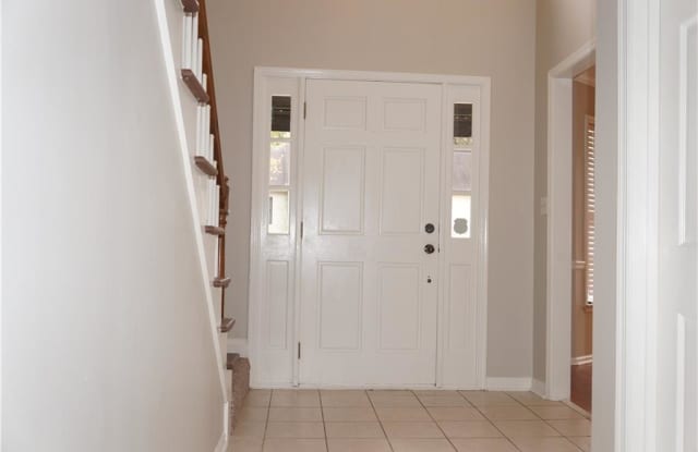 555 Salem Woods Drive SE Gallery 2