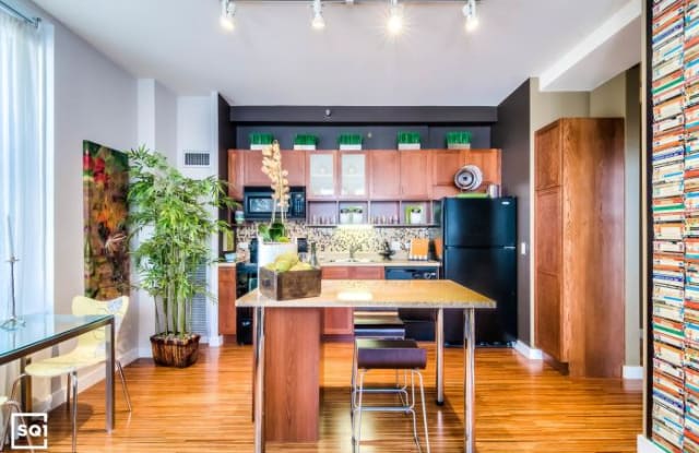 185 N WABASH AVE - 185 North Wabash Avenue, Chicago, IL 60601