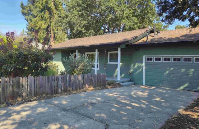 Family Neighborhood In The Heart of Roseland photos photos
