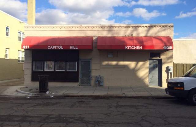 409 NE 18TH Street NE photos photos