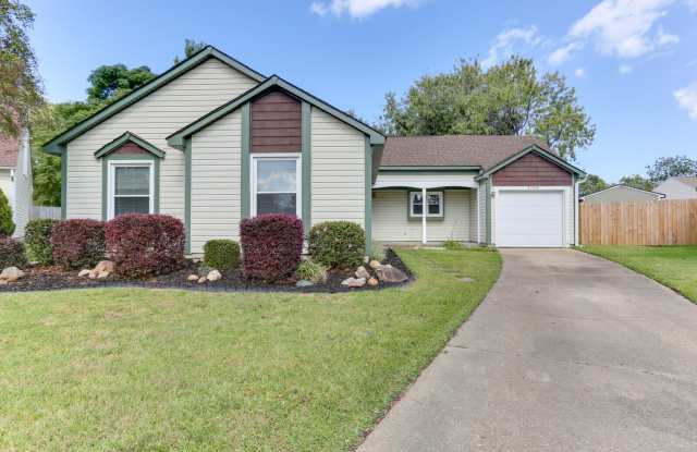 Beautiful open floor plan! Gallery 1