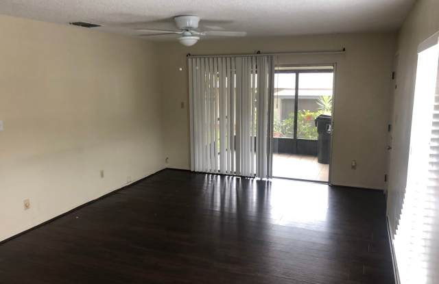 4829 Lighthouse Cr Unit 28 Gallery 4