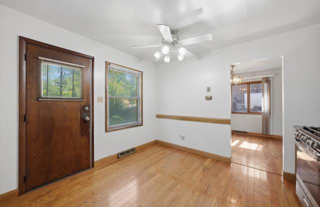 4050 Violet Lane Gallery 3