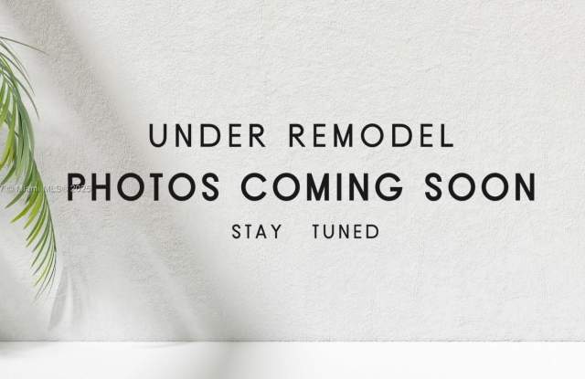 10040 SW 198th St photos photos